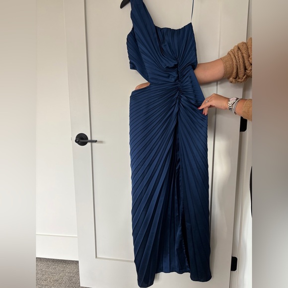 Abercrombie & Fitch Giselle Blue One-Shoulder Dress - Picture 3 of 8